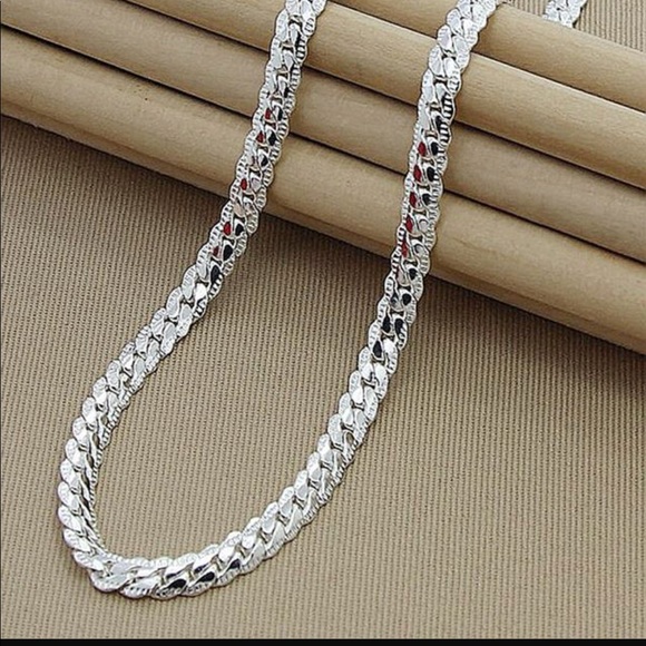 Silver snake necklace/chain - Picture 2 of 8